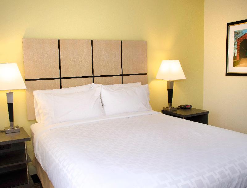 Candlewood Suites Lancaster West By IHG image
