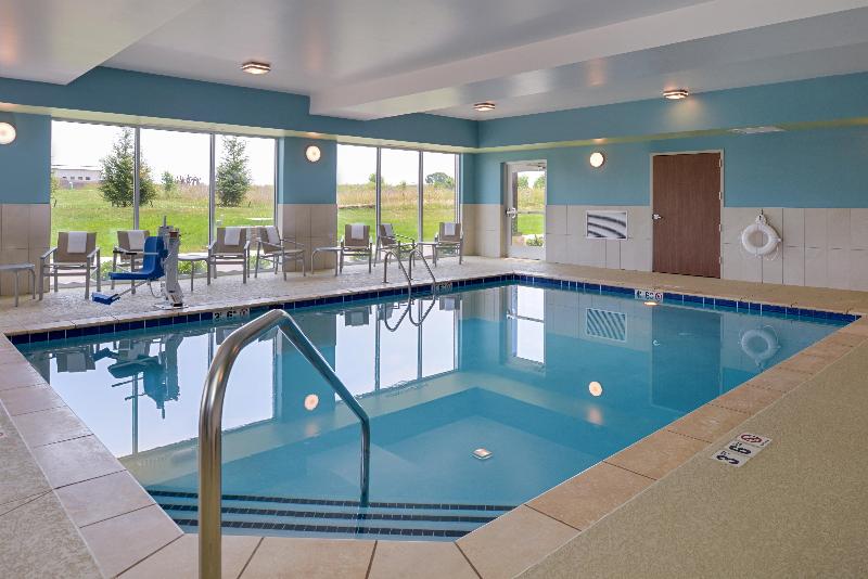 Holiday Inn Express Spring Hill By IHG image