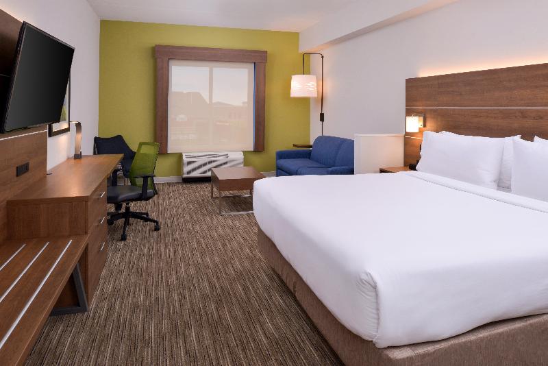 Holiday Inn Express Spring Hill By IHG image