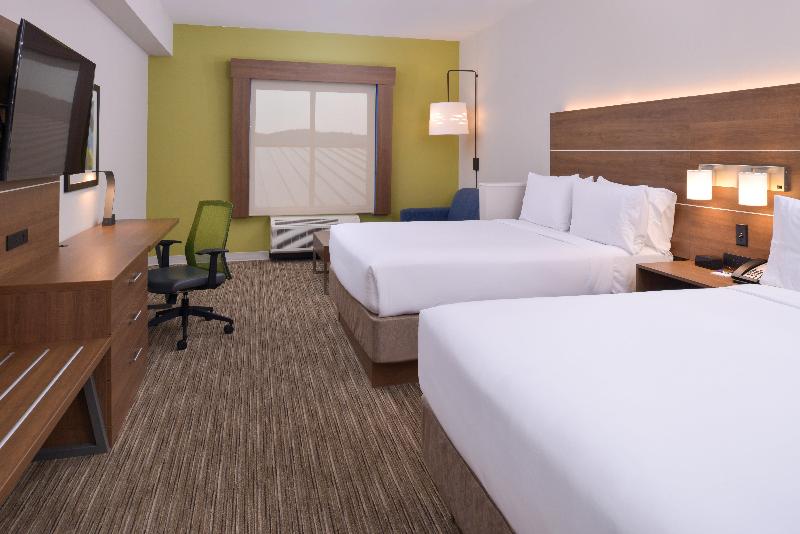Holiday Inn Express Spring Hill By IHG image