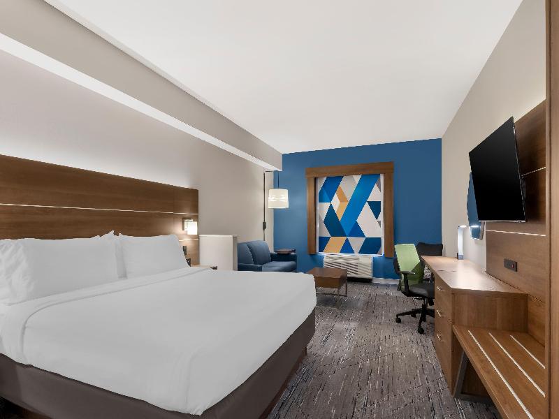 Holiday Inn Express Spring Hill By IHG image