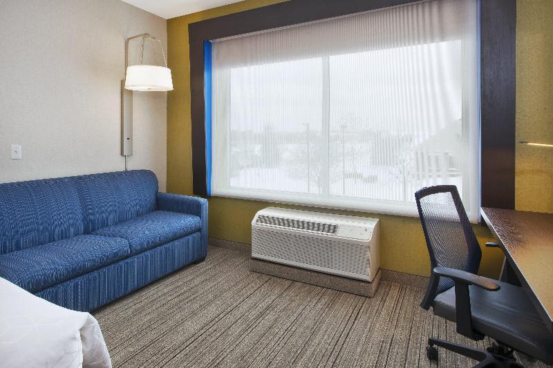 Holiday Inn Express Suites Auburn Hills South IHG photo 20
