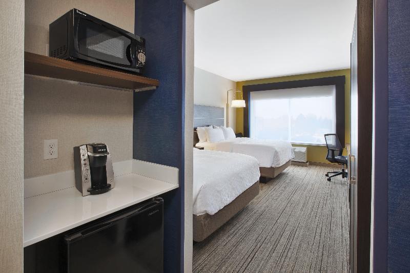 Holiday Inn Express Suites Auburn Hills South IHG photo 24
