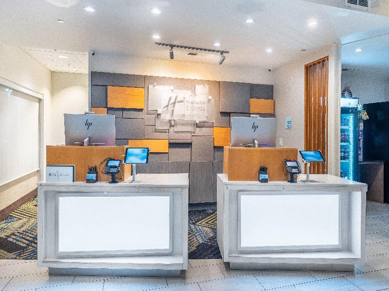 Holiday Inn Express Nashville North Springfield image