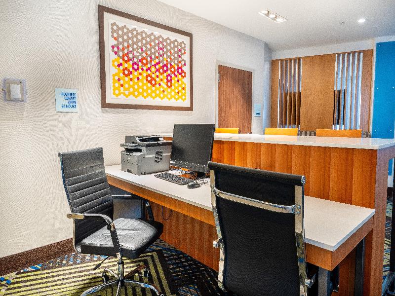 Holiday Inn Express Nashville North Springfield image