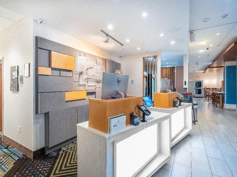 Holiday Inn Express Nashville North Springfield image