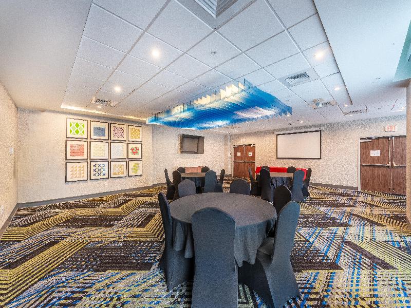 Holiday Inn Express Nashville North Springfield image