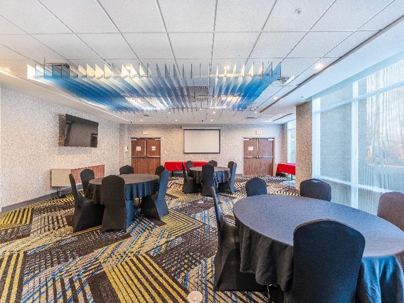 Holiday Inn Express Nashville North Springfield image
