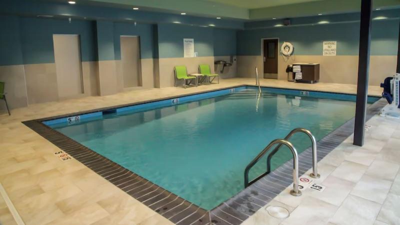 Holiday Inn Express Nashville North Springfield image