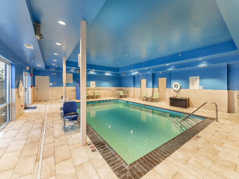 Holiday Inn Express Nashville North Springfield image
