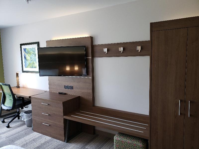 Holiday Inn Express Nashville North Springfield image
