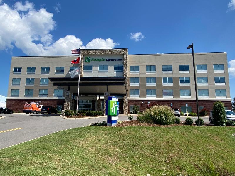 Holiday Inn Express Nashville North Springfield image