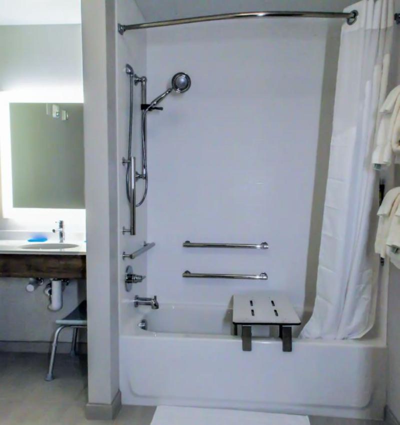Holiday Inn Express Nashville North Springfield image