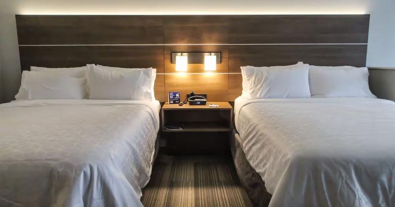 Holiday Inn Express Nashville North Springfield image