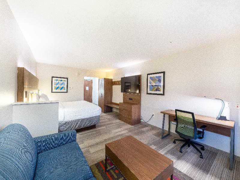 Holiday Inn Express Nashville North Springfield image