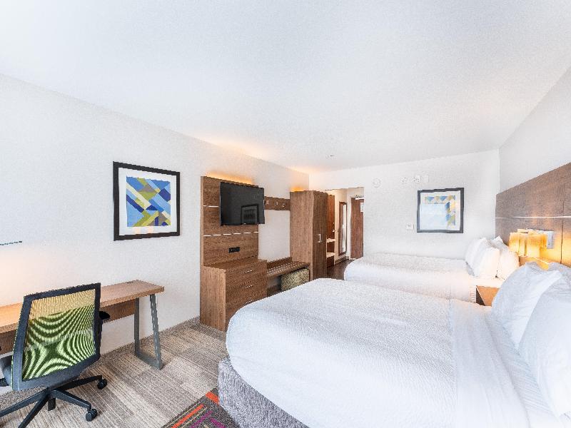 Holiday Inn Express Nashville North Springfield image