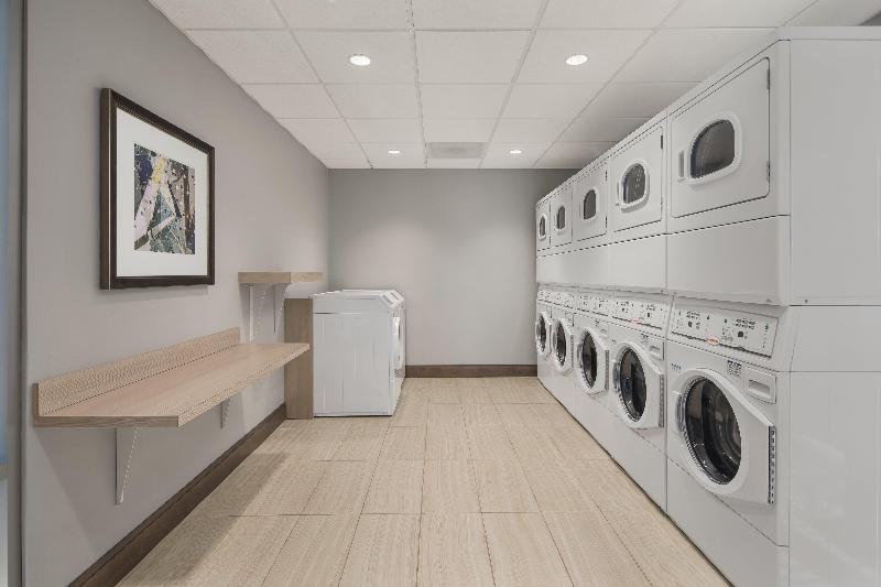 Staybridge Suites Florence - Center image