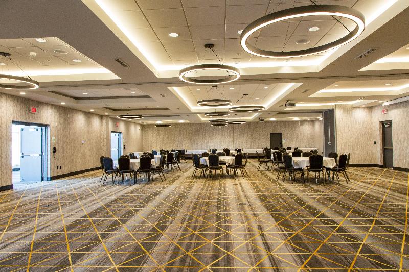 Holiday Inn & Suites Mount Pleasant By IHG image