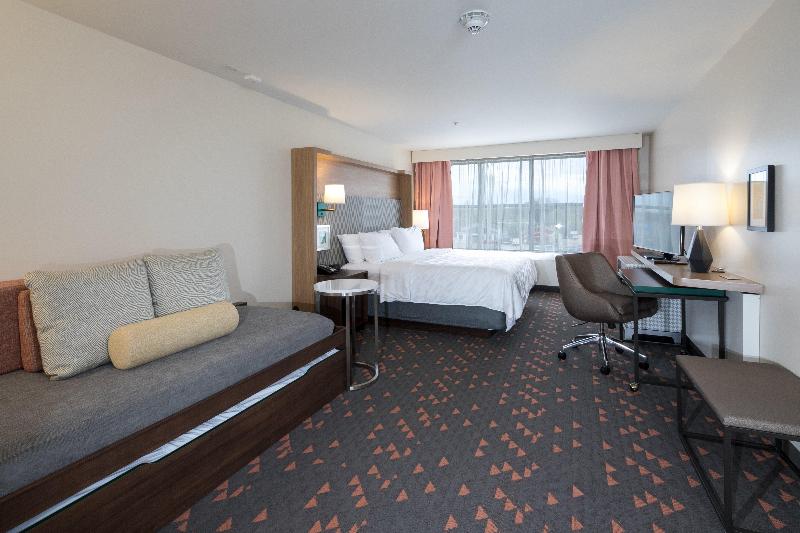 Holiday Inn & Suites Mount Pleasant By IHG photo 17