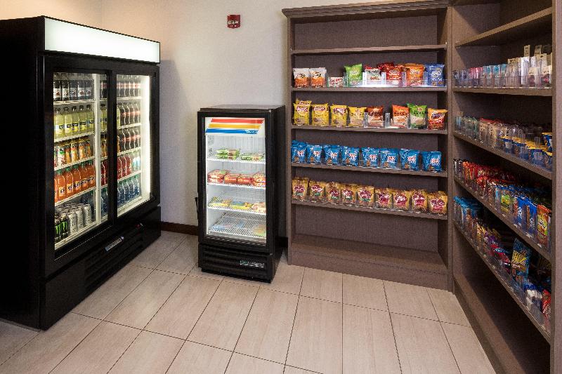 Holiday Inn Express & Suites Portage image