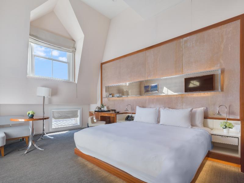 33 Hotel, New York City, Seaport image