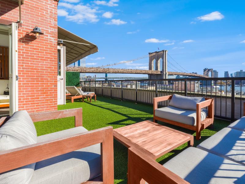 33 Hotel, New York City, Seaport image