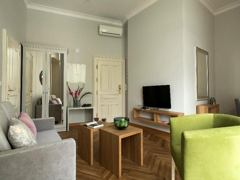 Belle Epoque Residence image