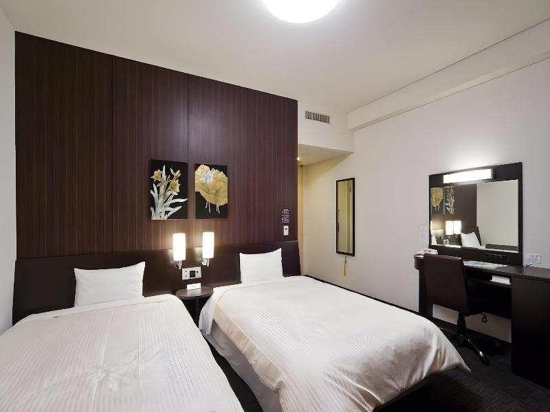 Hotel Route-Inn Tomakomai Ekimae image