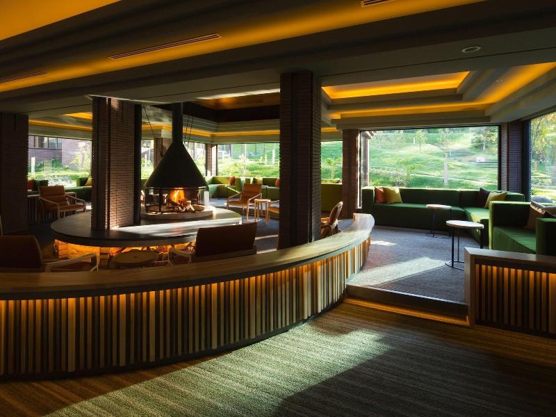 Hoshino Resorts Risonare Tomamu