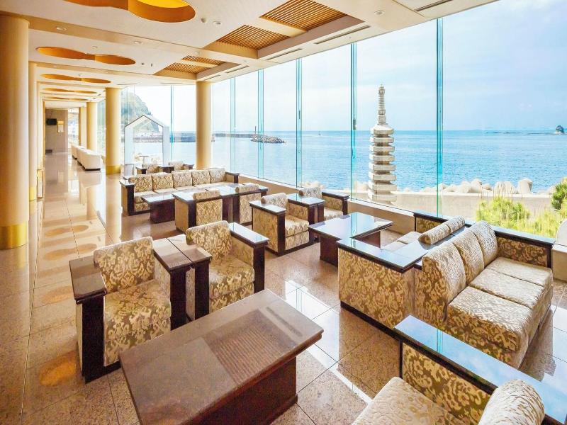 Mikazuki Sea-Park Hotel Awa Kamogawa image