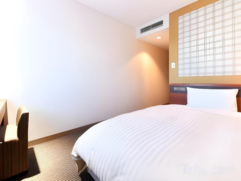 Vessel Inn Yachiyo Katsutadaiekimae image