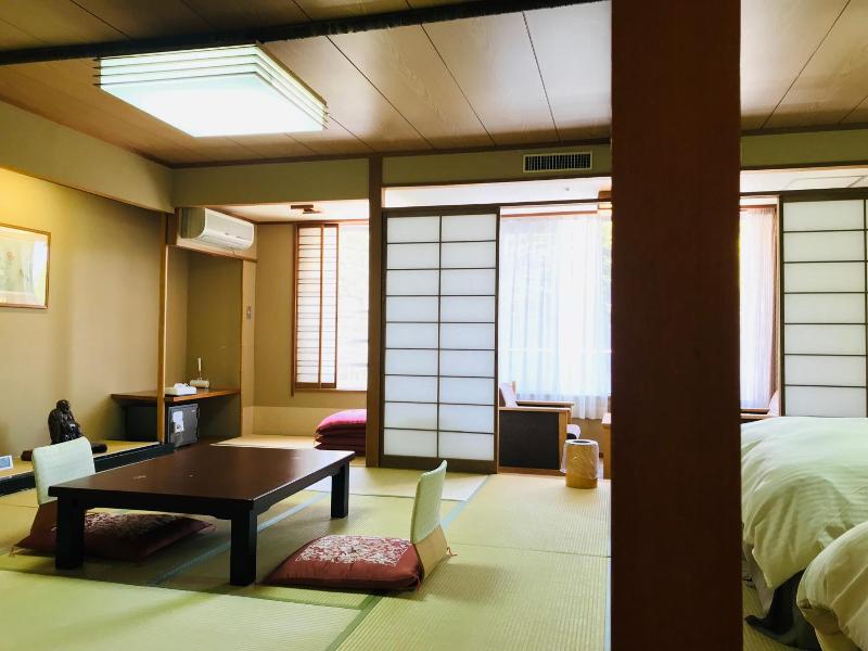 Tateshina Grand Hotel Takinoyu image
