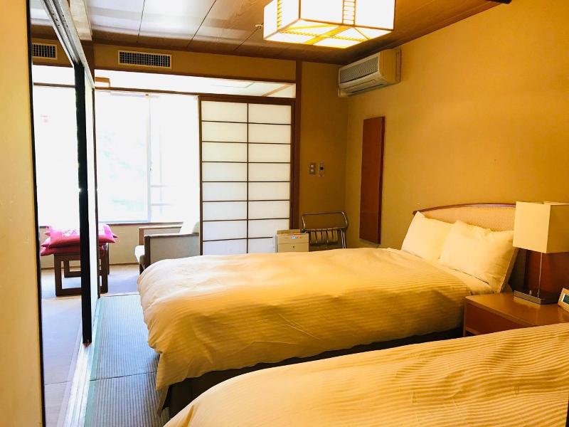 Tateshina Grand Hotel Takinoyu image