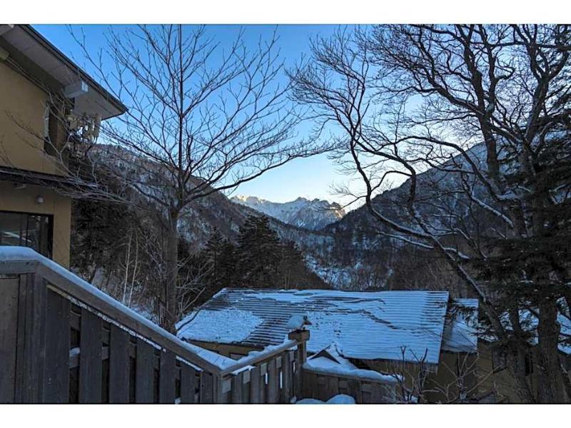 Nakanoyu Onsen Ryokan image