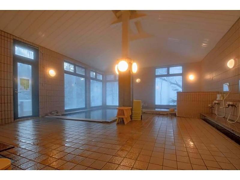 Nakanoyu Onsen Ryokan image