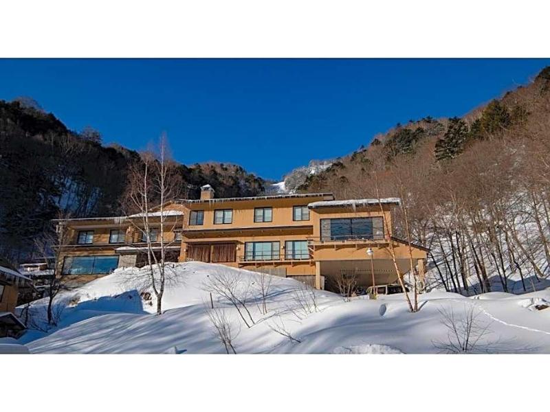 Nakanoyu Onsen Ryokan image