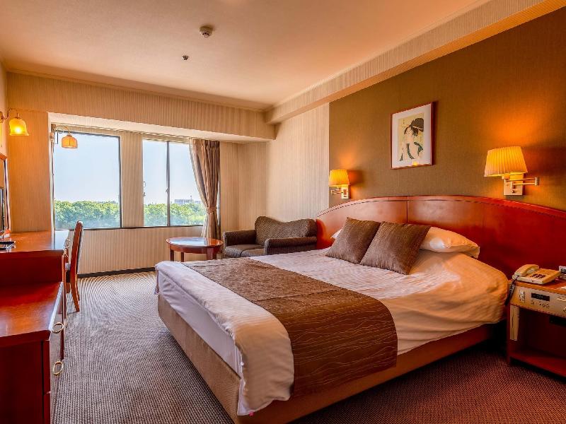 Okayama Plaza Hotel image