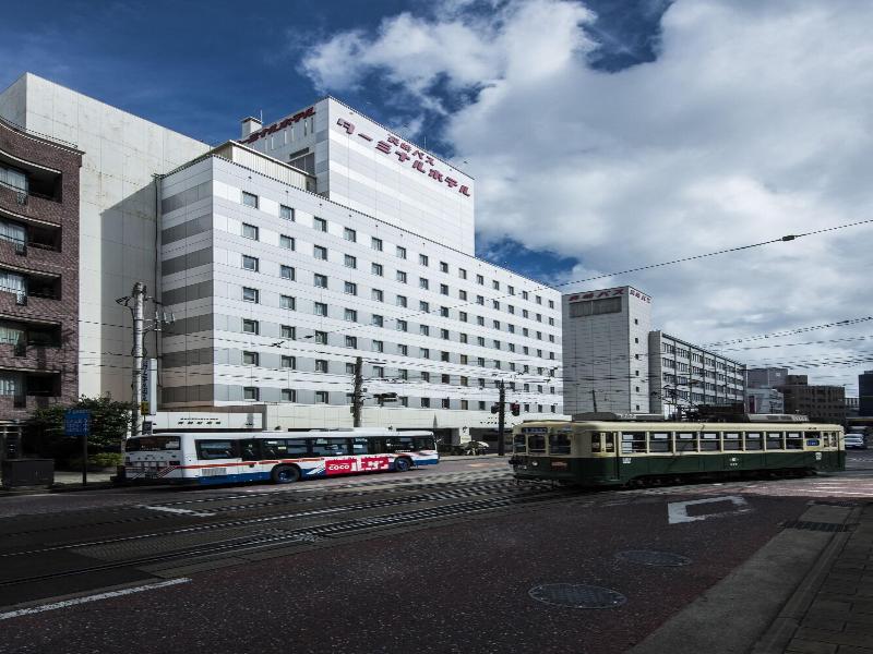 Nagasaki Bus Terminal Hotel image