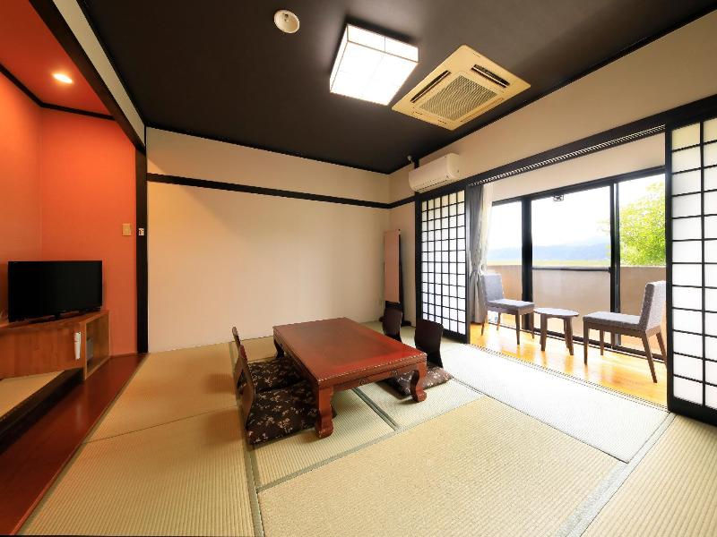 Yamaga New Grand Hotel image