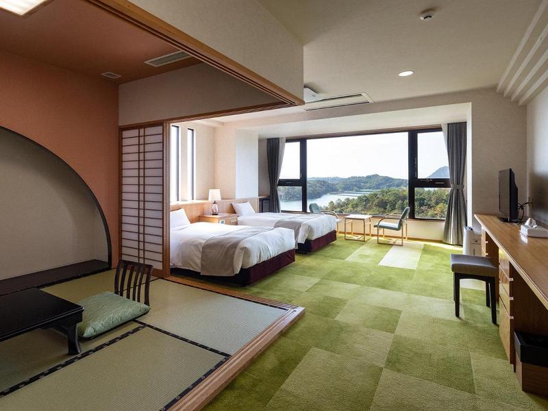 Ooedo Onsen Monogatari Hotels Amakusa Kameya image