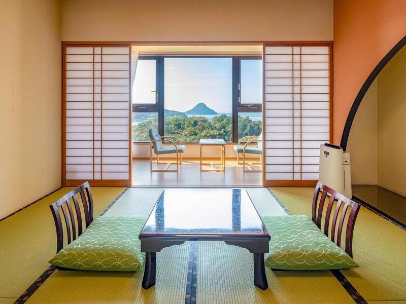 Ooedo Onsen Monogatari Hotels Amakusa Kameya image