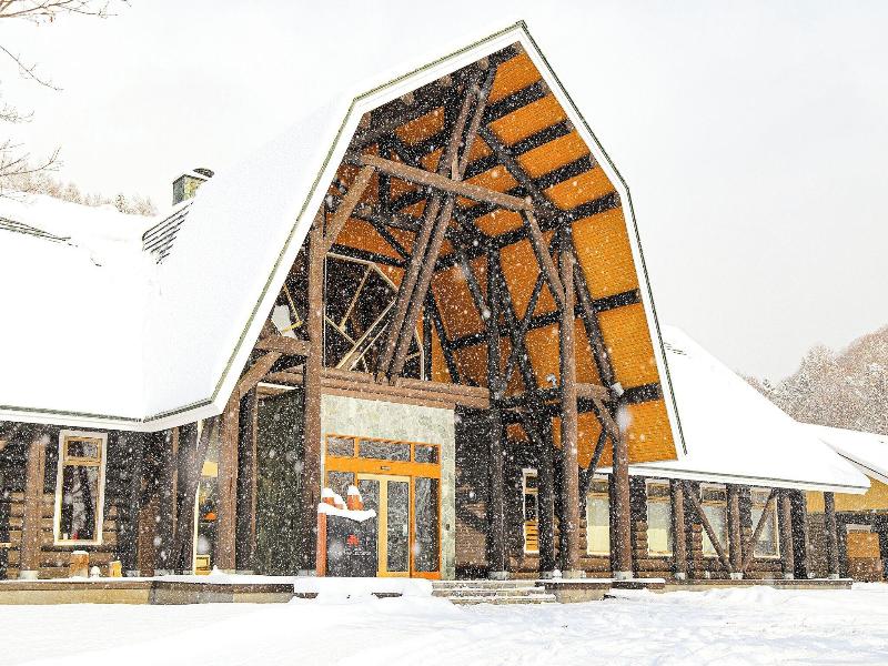 Spa & Inn The Maple Lodge