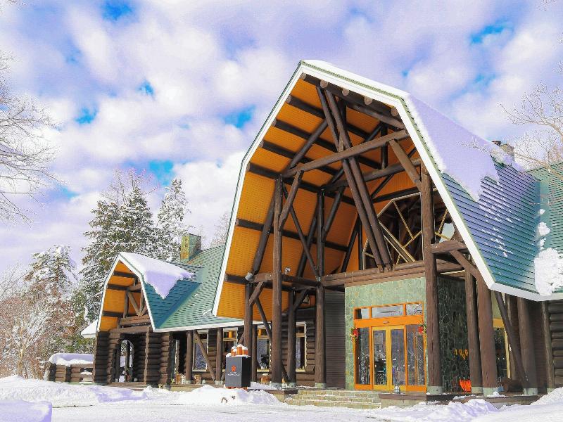Spa & Inn The Maple Lodge