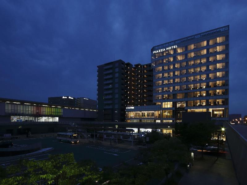 Piazza Hotel Nara image