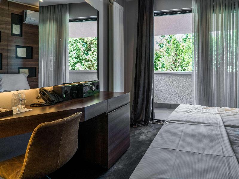 Best Western Premier Natalija Residence image