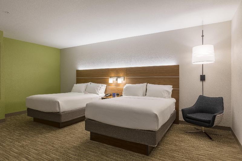 Holiday Inn Express and Suites San Marcos South image