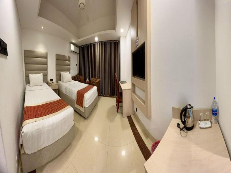 Marino Hotel Uttara image
