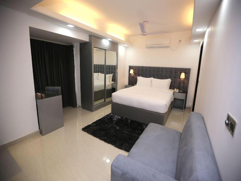 Blossom Hotel image