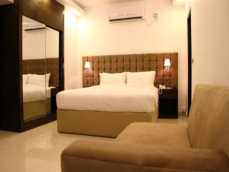 Blossom Hotel image