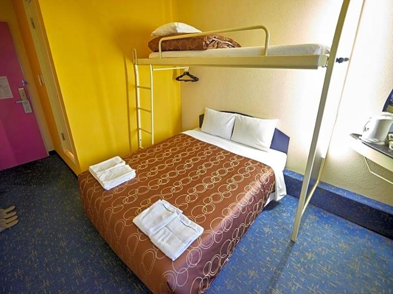 Hotel Select Inn Numadu image